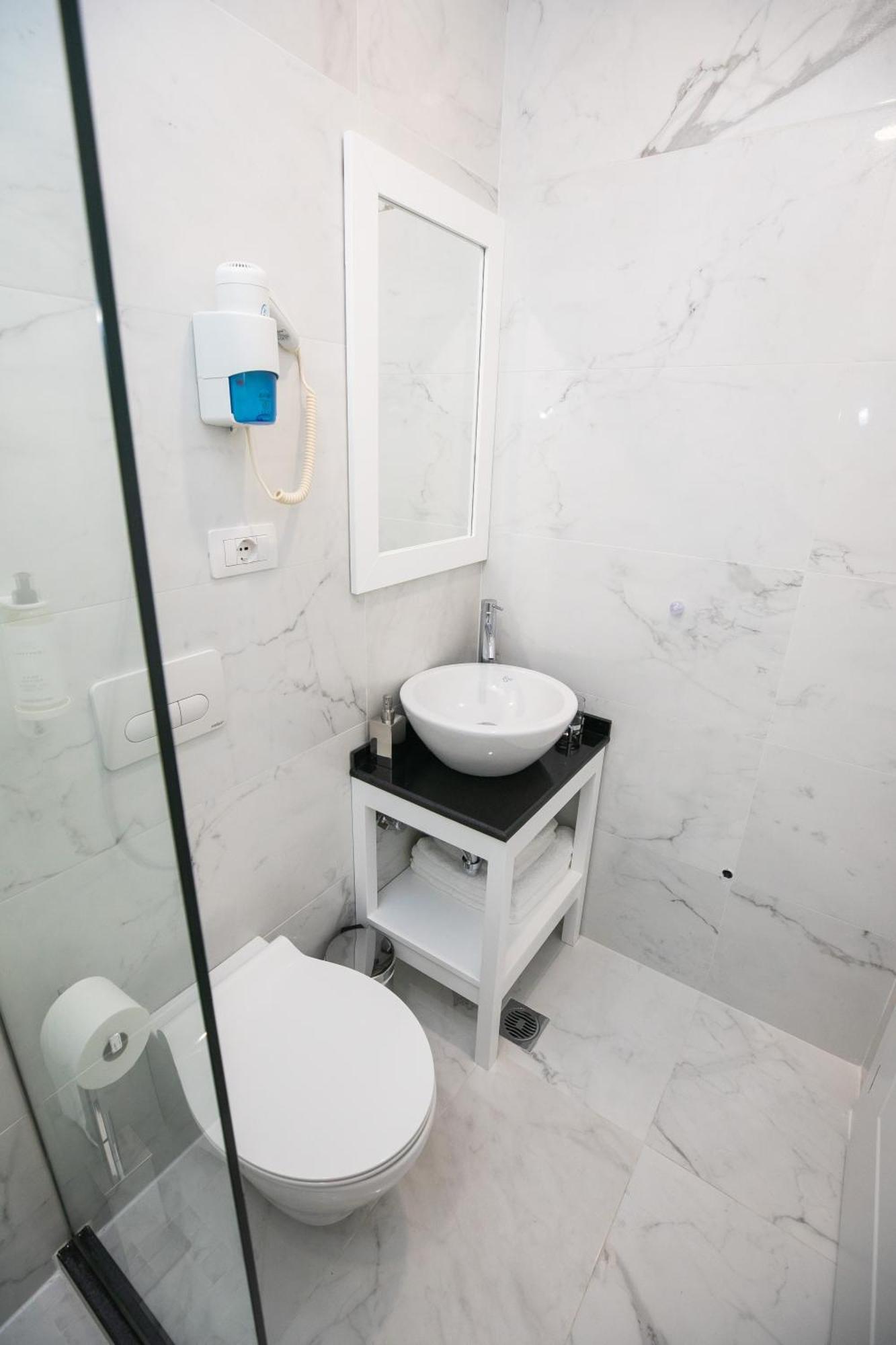 Hotel Elior تيرانا المظهر الخارجي الصورة
