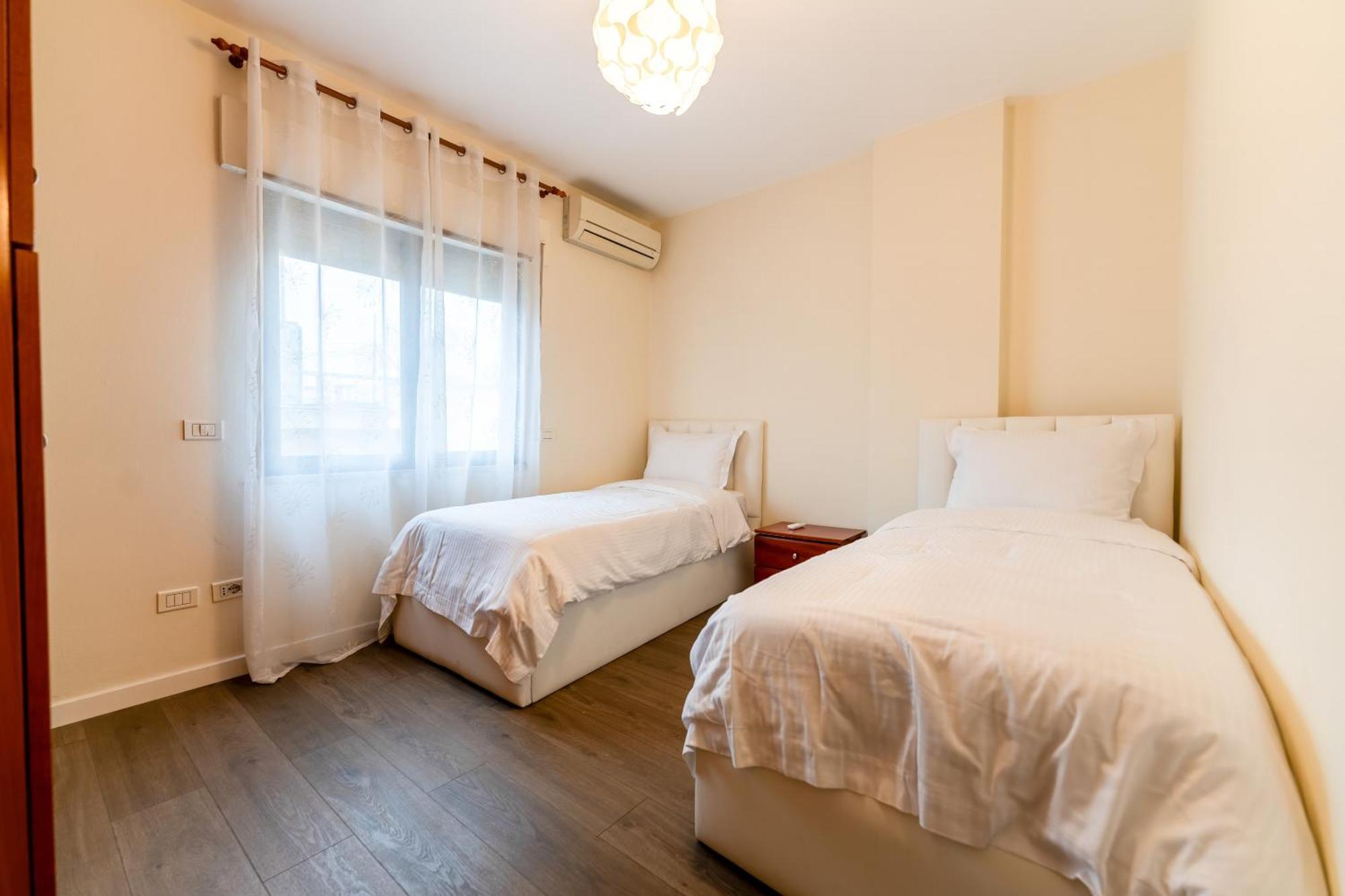 Hotel Elior تيرانا المظهر الخارجي الصورة